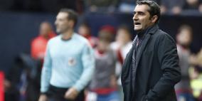 فالفيردي يحسم مصير بعض نجوم برشلونة 