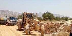   (( الاشغال العامة )) تواصل العمل في مشاريع طرق في محافظة طوباس والاغوار الشمالية