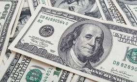 تحليل | الدولار يتدحرج.. أسوأ أداء سنوي منذ 2017