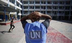 "شؤون اللاجئين" تدعو الأونروا للتراجع عن قرارها بإنهاء عقود موظفين في القطاع الصحي بغزة