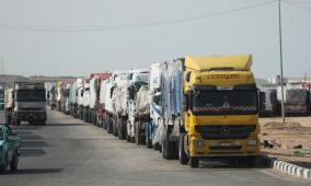 خاص| "منع الخيام وتجويع مقصود".. الاحتلال يعرقل إدخال المساعدات إلى غزة بذريعة الأمن