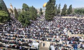 الاحتلال يمنع إقامة صلاة الجمعة غدا في المسجد الأقصى