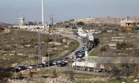 الاحتلال ينصب حاجزا عسكريا عند مدخل ترمسعيا شمال رام الله