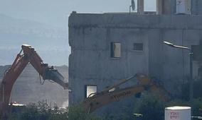 الاحتلال يهدم منزلا جنوب نابلس