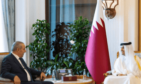 الشيخ يبحث مع رئيس الوزراء القطري آخر المستجدات المتعلقة بالوضع الفلسطيني