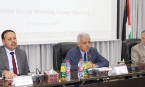 غرفة العمليات الحكومية تستعرض خطة الإغاثة والتعافي المبكر لديوان الموظفين والمدرسة الوطنية في قطاع غزة