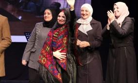 خاص | معلمة من الخليل ضمن قائمة أفضل 50 معلما في العالم