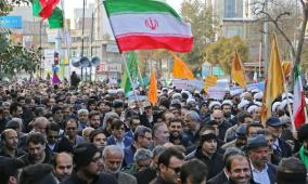 تقديرات إسرائيلية: الاحتجاجات في إيران باتت تهدد النظام