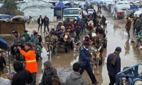 خاص| المنخفضات الجوية تحصد الأرواح في غزة: مليون ونصف نازح يواجهون البرد والرياح داخل خيام مهترئة