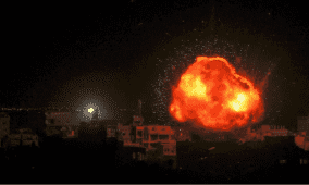 شهداء وجرحى بقصف الاحتلال منزلين في دير البلح وسط قطاع غزة