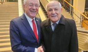 منصور يطلع وزير خارجية الأوروغواي على مستجدات الأوضاع في فلسطين