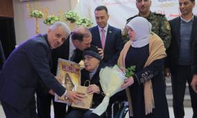 كميل وبرهم يكرمان المعلمين المتقاعدين الأسبق سناً في محافظة طولكرم