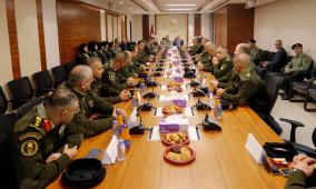 الشيخ يزور مقر قيادة الاستخبارات العسكرية