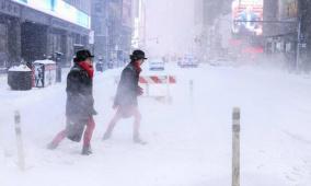 الولايات المتحدة: 21 قتيلا في عاصفة ثلجية هي الأشد منذ عقود