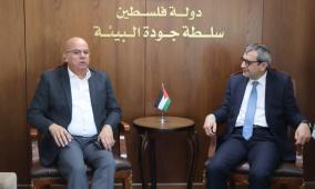 سلطة جودة البيئة تناقش قضايا بيئية مشتركة مع ممثلي الصناعات الفلسطينية