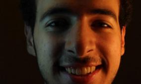 انتهاء رحلة الدحيح مع أحمد الغندور على نيوميديا: الأسباب والتفاصيل الكاملة