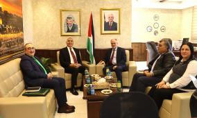 مدير عام مؤسسة المواصفات والمقاييس يستقبل السفير المغربي