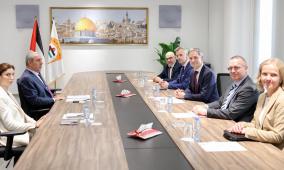 الشيخ يبحث مع مدير عام برنامج الأمم المتحدة الإنمائي آفاق تعزيز الشراكة التنموية