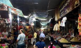 صحافية لراية: انتعاش نسبي بأسواق غزة بعد إعادة فتح معبر كرم أبو سالم