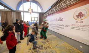 وكالة بيت مال القدس ترسم البسمة على وجوه 500 يتيم في القدس