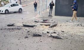 شاهد: إصابات بينها خطيرة بهجمات صاروخية من إيران والحوثيين على إسرائيل وانفجارات تهز طهران