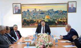 الأحمد يؤكد دعم قطاع الحافلات وتعزيز استدامته في مواجهة التحديات