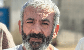 الصحفي علي سمودي يروي عبر "راية" تجربة اعتقاله القاسية