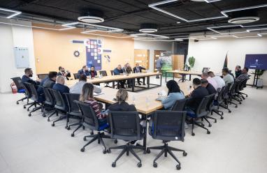 شركة تطوير مدينة أريحا تعقد لقاء تعريفيا مع عدد من المستثمرين