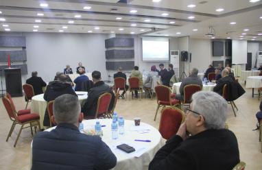 سلطة المياه ومجلس التنظيم يعقدان ورشة متخصصة لبحث حلول مستدامة