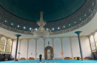 إمساكيات رمضان 2026 في أوروبا – مواقيت الصلاة جميع الدول والمدن