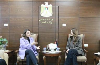 وزيرة العمل تبحث مع SPARK وFlow تطوير سياسات وطنية لتعزيز الريادة والاقتصاد الأخضر.