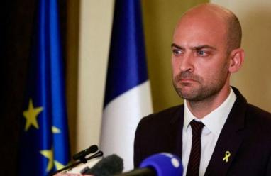 وزير خارجية فرنسا: يجب أن تصل المساعدات الغذائية لغزة دون عوائق