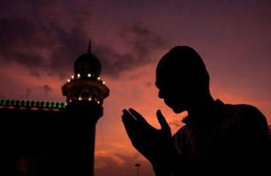 دعاء 18 رمضان 2026: أدعية النور والقبول في اليوم الثامن عشر