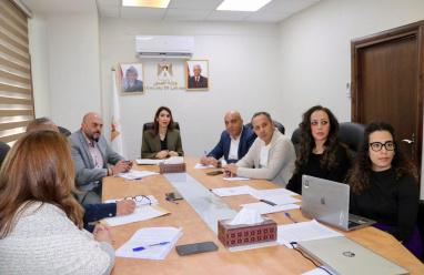 وزيرة العمل تطلع بعثة المدير العام لمنظمة العمل الدولية على واقع سوق العمل الفلسطيني والانتهاكات بحق العمال