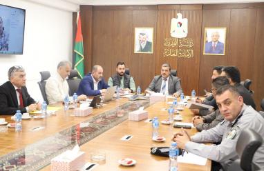 مقبل يترأس الاجتماع الدوري الـ 17 للجنة الفنية المنبثقة عن اللجنة الوزارية للاعمال الطارئة