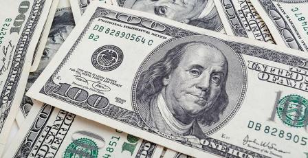 تحليل | الدولار يتدحرج.. أسوأ أداء سنوي منذ 2017