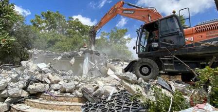 الاحتلال يشرع بهدم منزل قيد الإنشاء في الأغوار الشمالية