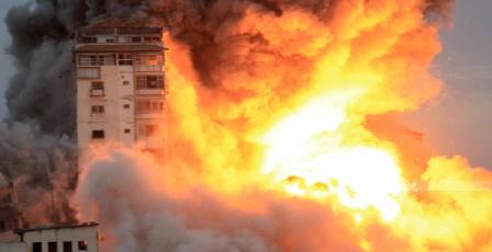 شهداء ومصابون وتوغل لدبابات الاحتلال وسط وجنوبي قطاع غزة