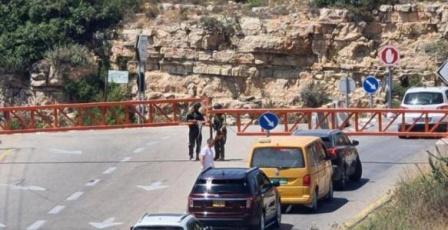 الاحتلال ينصب حاجزا عند مدخل يبرود شرق رام الله