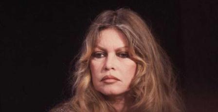 وفاة أيقونة السينما الفرنسية.. بريجيت باردو