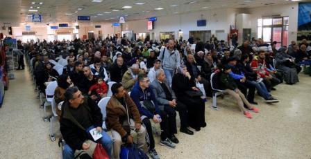 25 ألف مسافر تنقلوا عبر معبر الكرامة خلال الأسبوع الماضي