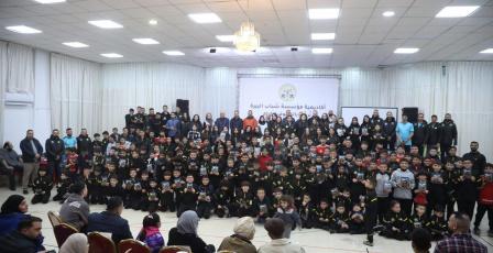 تخريج الفوج الـ11 من أكاديمية مؤسسة شباب البيرة بمشاركة 200 لاعب ولاعبة