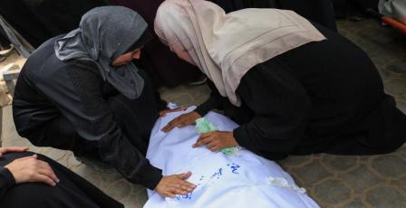 استشهاد مواطنة برصاص الاحتلال في مخيم المغازي وسط قطاع غزة