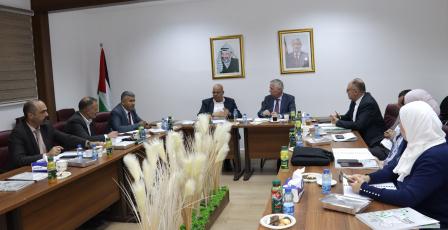 "المواصفات والمقاييس" تعتمد 73 مواصفة فلسطينية لتعزيز جودة المنتج الوطني