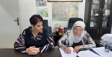 زراعة القدس و"الفاو" توقّعان اتفاقية دعم استثمار زراعي لجمعية شروق في العيزرية