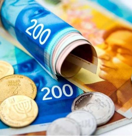 سعر صرف الدولار مقابل الشيكل الآن.. انخفاض جديد