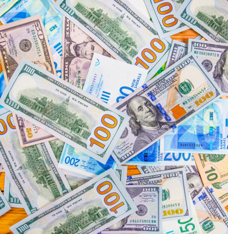 انخفاض أسعار العملات أمام الشيكل