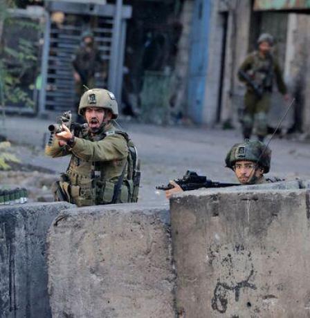 إصابة شاب برصاص الاحتلال غرب الخليل