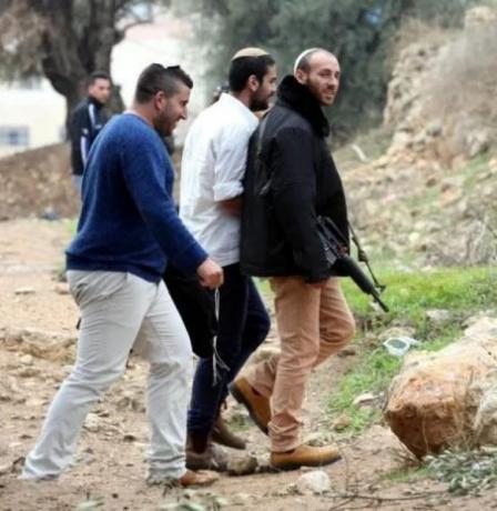 إصابتان باعتداء مستوطنين في جبع جنوب جنين