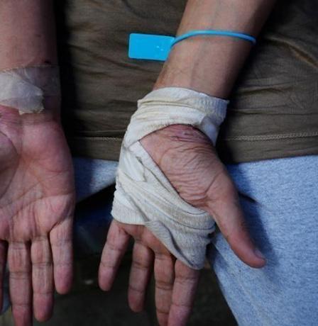 خاص | تقارير جديدة توثق تعرض الأسرى للتعذيب وحراك عالمي لإنقاذهم